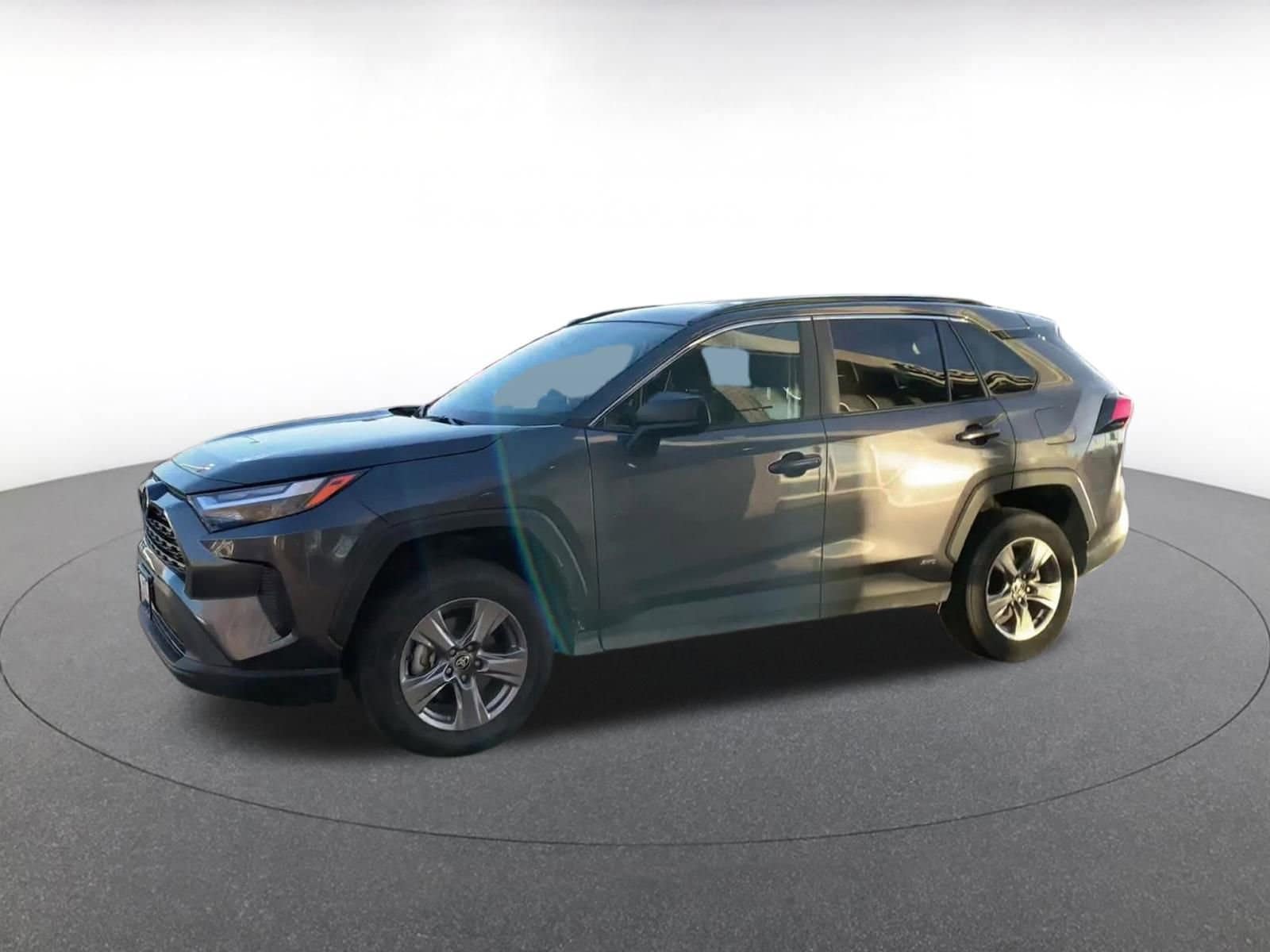 Thumbnail: 2025 Toyota RAV4 - 8