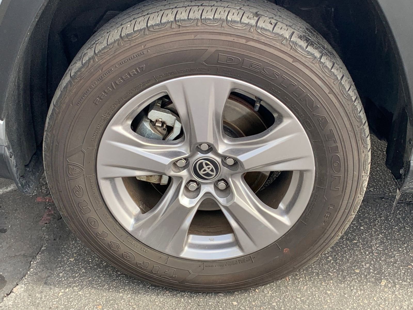 Thumbnail: 2025 Toyota RAV4 - 29