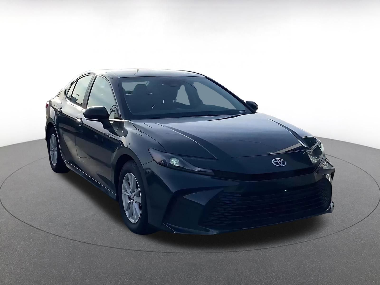 Thumbnail: 2025 Toyota Camry - 3