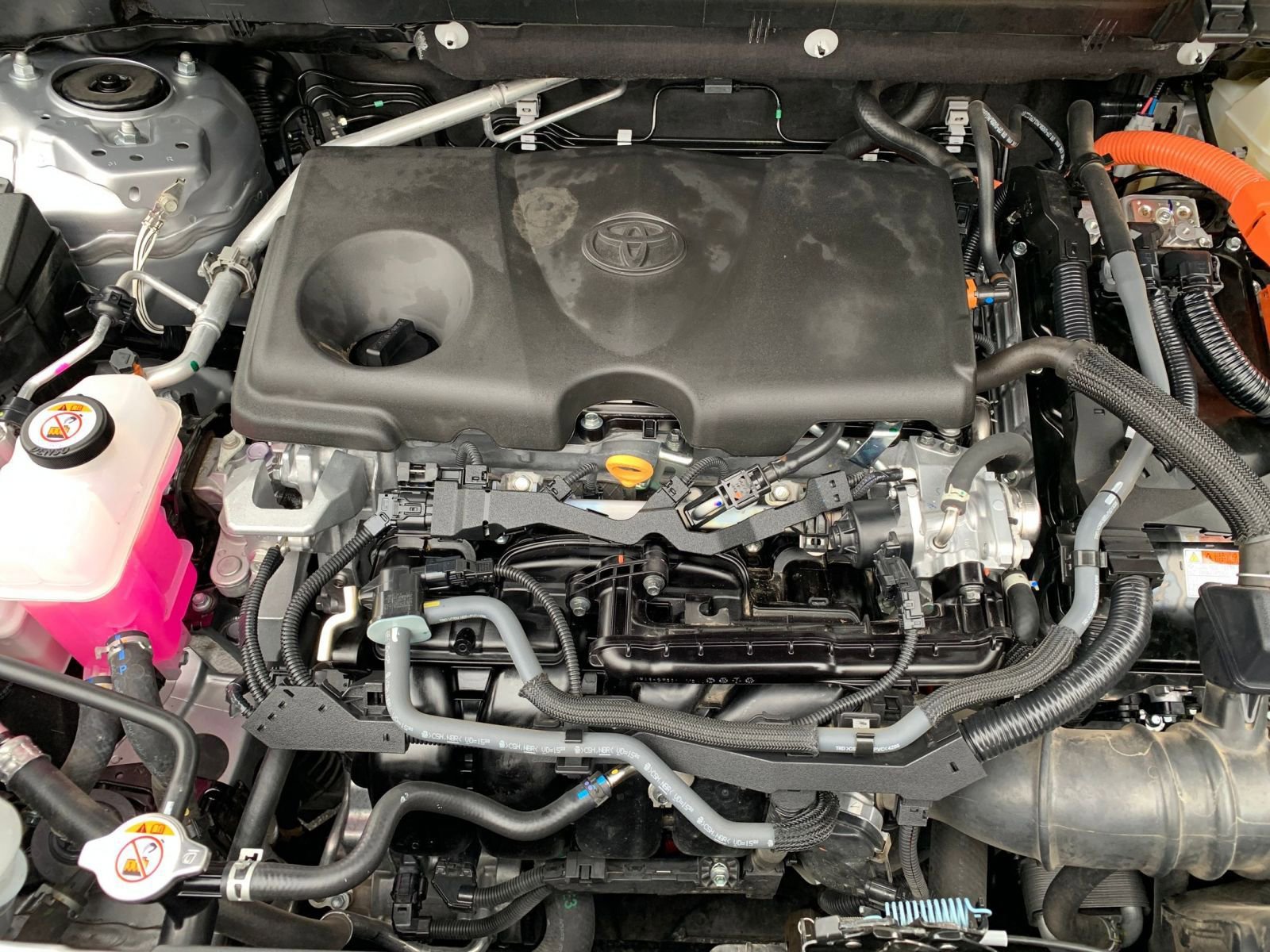 Thumbnail: 2025 Toyota RAV4 - 31