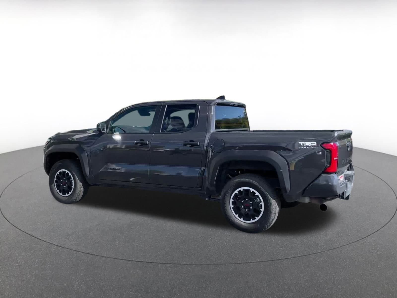 Thumbnail: 2025 Toyota Tacoma - 10