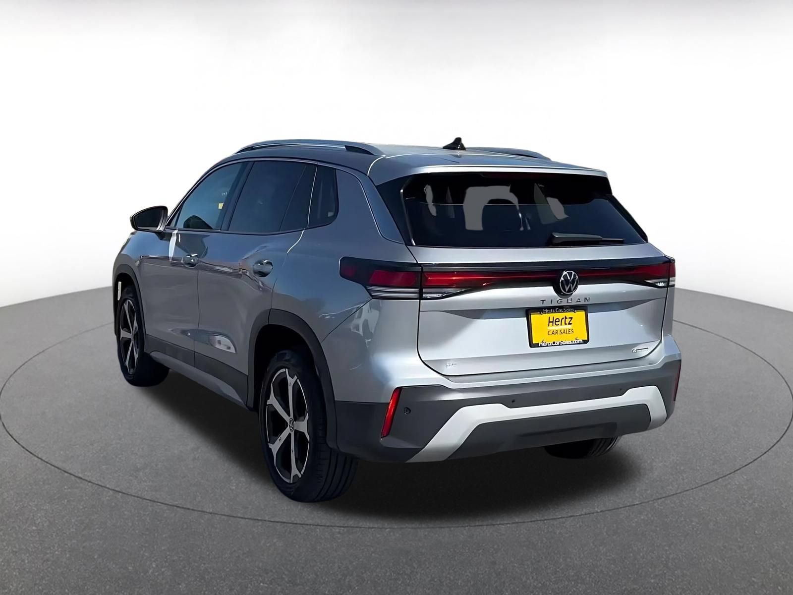 Thumbnail: 2026 Volkswagen Tiguan - 10