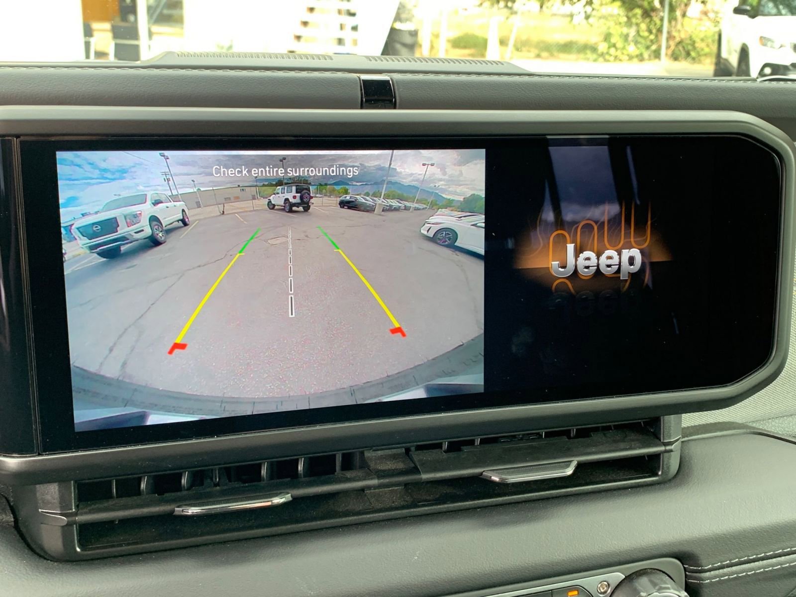 Thumbnail: 2025 Jeep Wrangler - 17