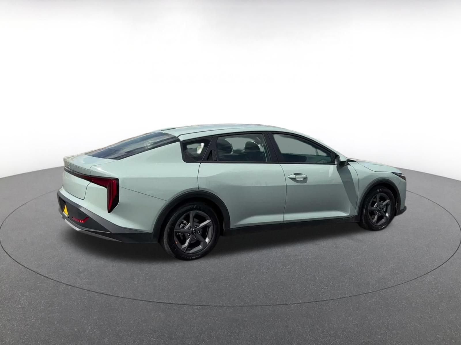 Thumbnail: 2026 Kia K4 - 11