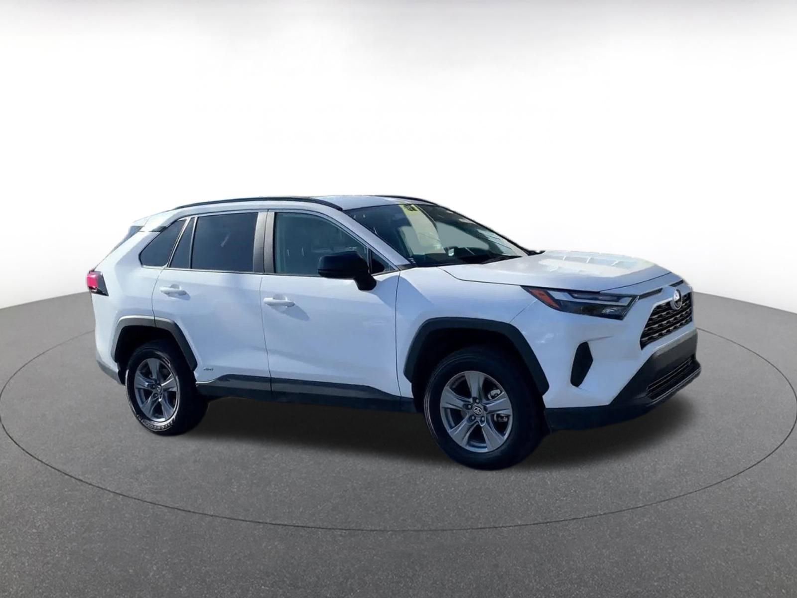 Thumbnail: 2025 Toyota RAV4 - 2