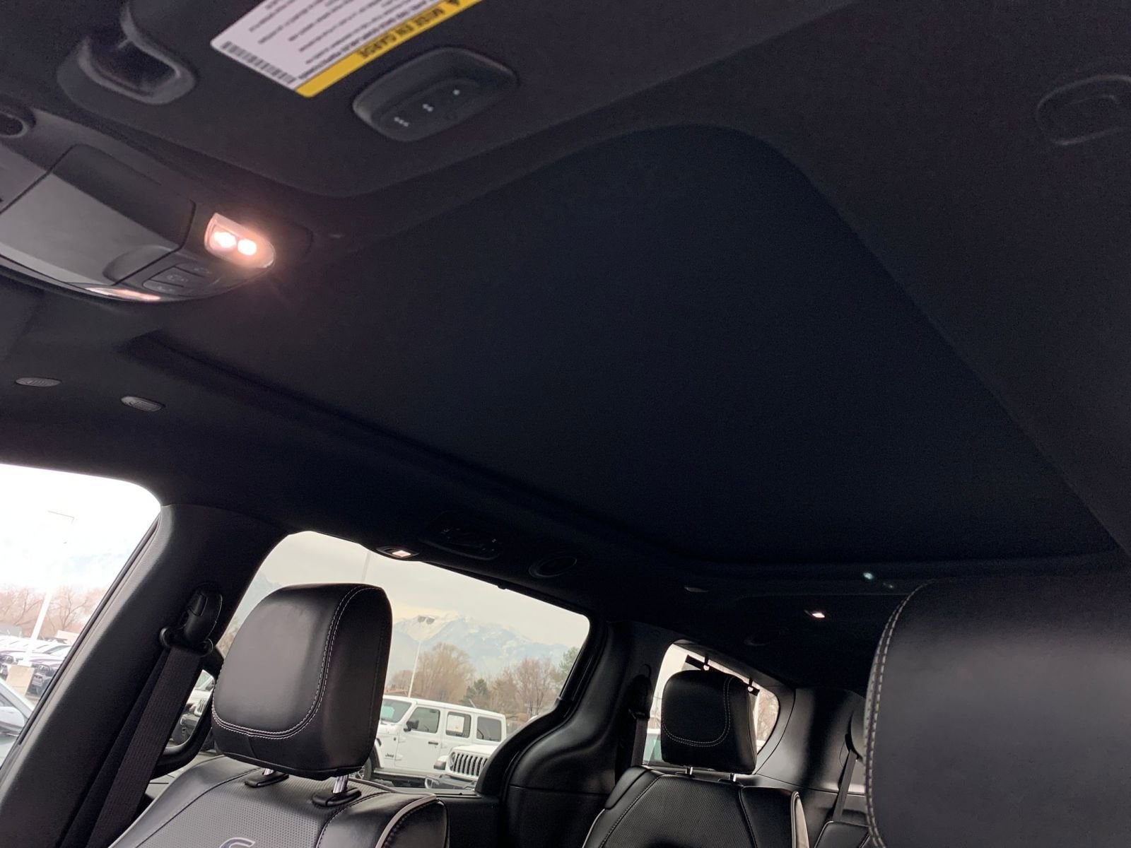 Thumbnail: 2025 Chrysler Pacifica - 32