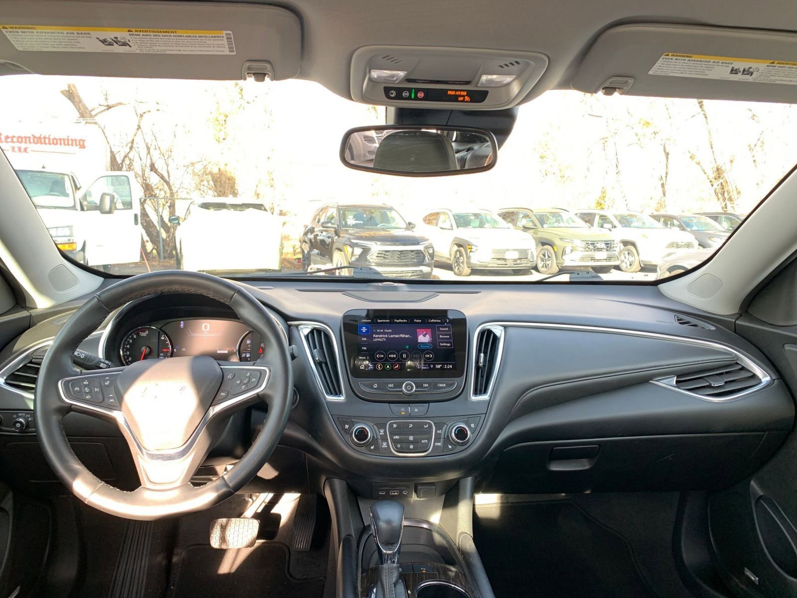 Thumbnail: 2024 Chevrolet Malibu - 33