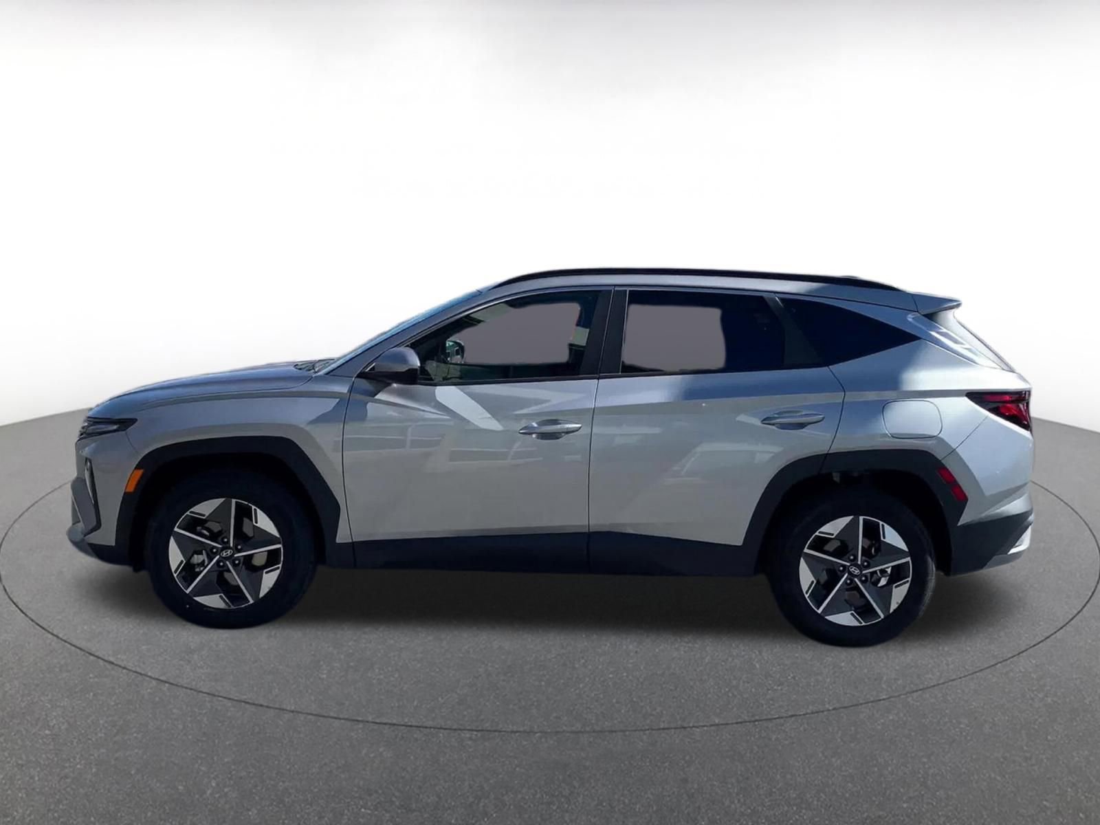 Thumbnail: 2025 Hyundai Tucson - 9