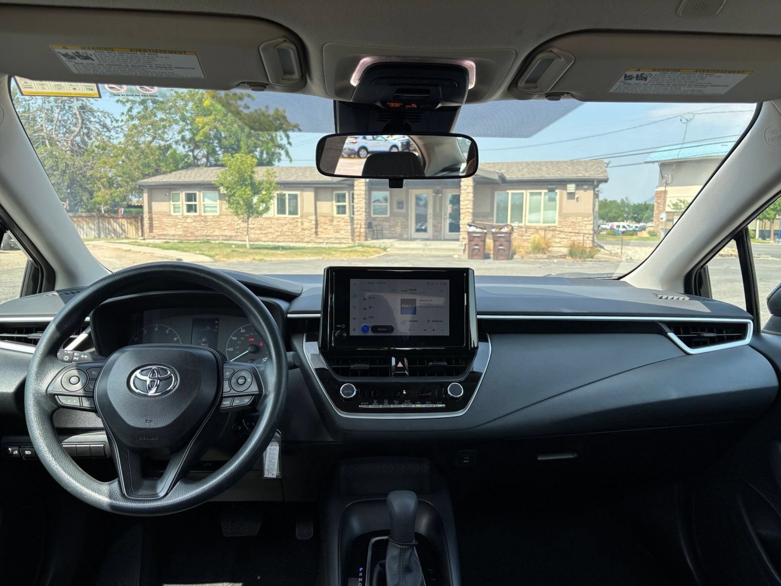 Thumbnail: 2025 Toyota Corolla - 31