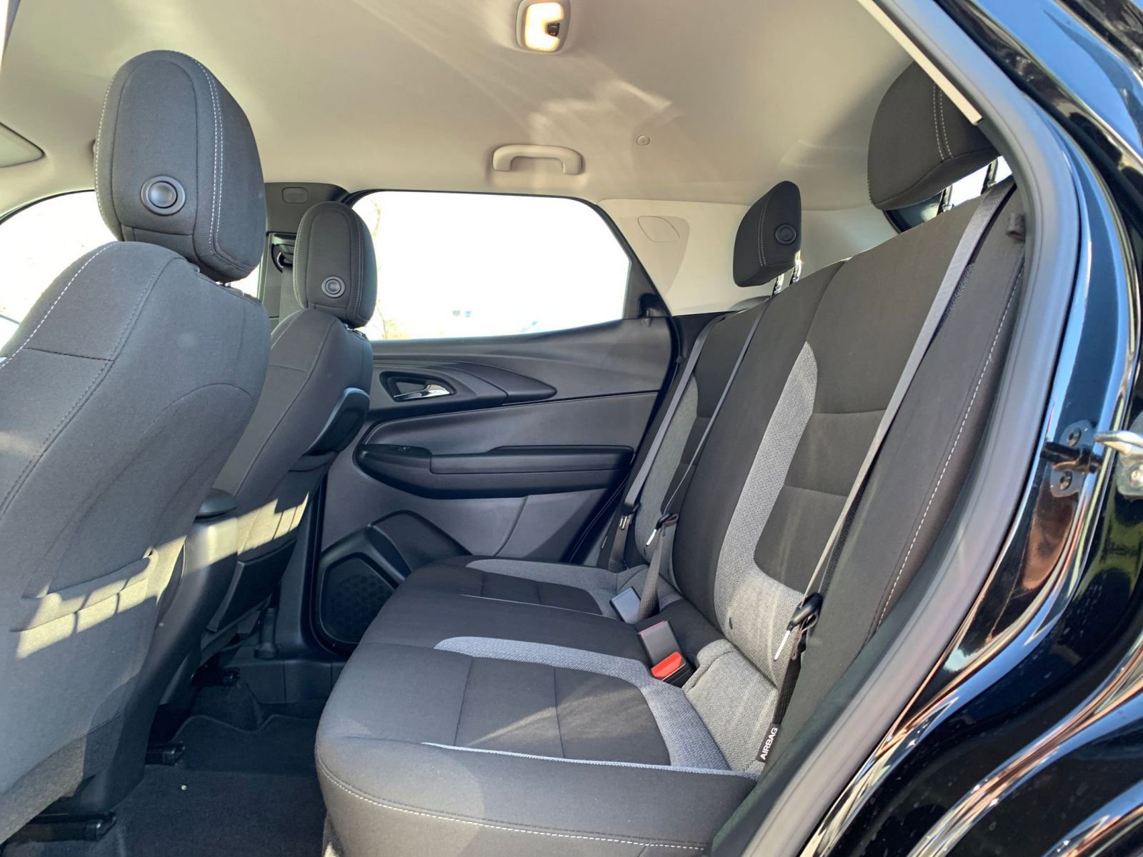 Thumbnail: 2025 Chevrolet TrailBlazer - 23