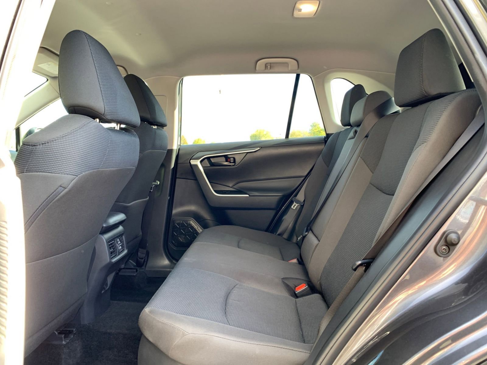 Thumbnail: 2025 Toyota RAV4 - 24