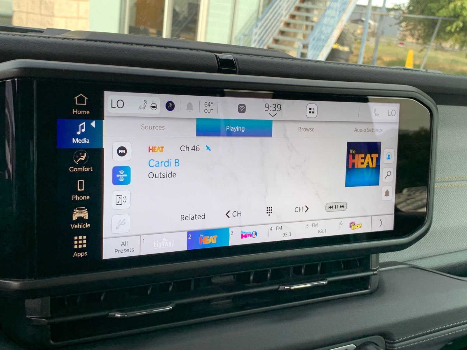 Thumbnail: 2025 Jeep Wrangler - 21