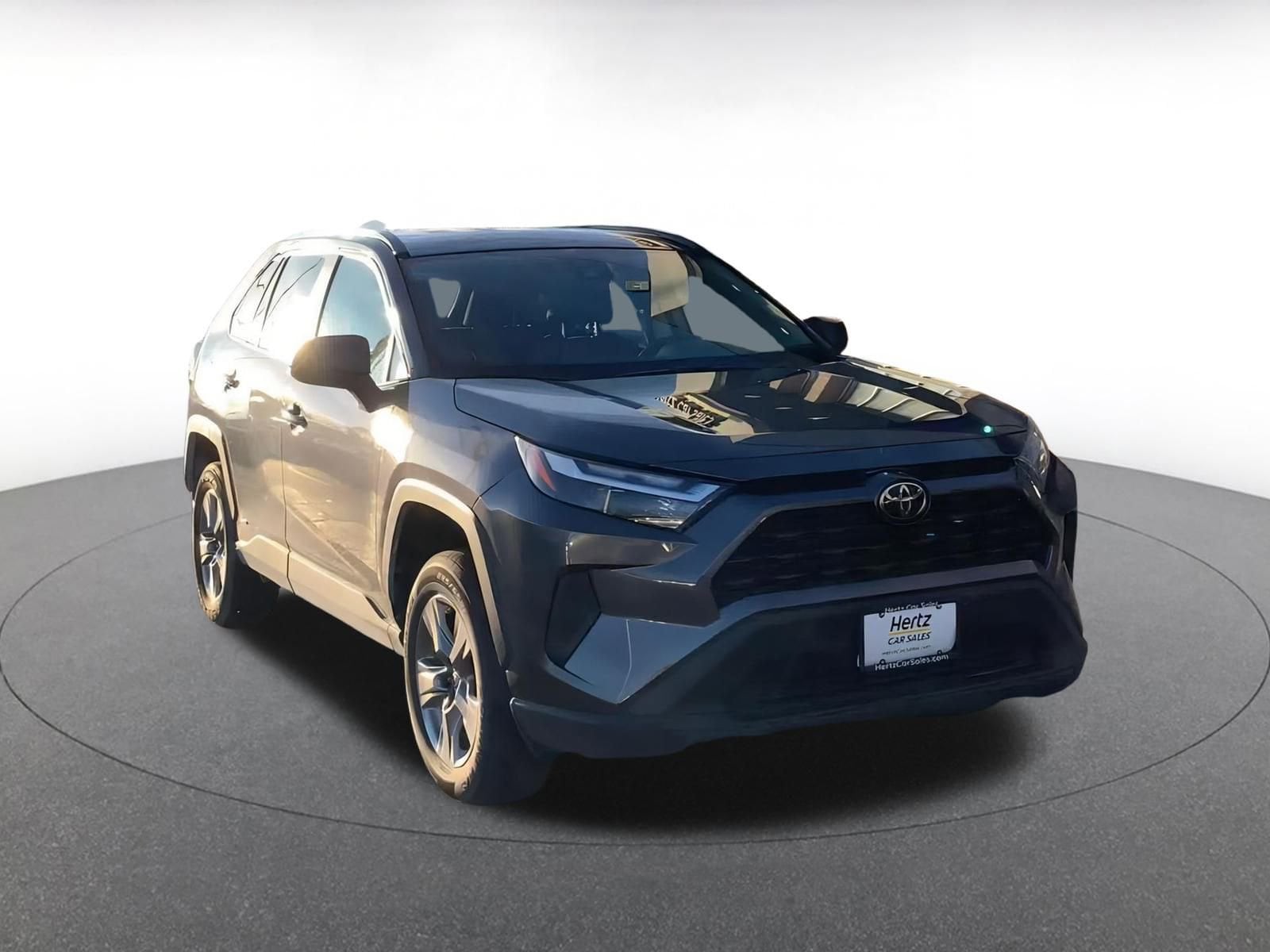 Thumbnail: 2025 Toyota RAV4 - 3
