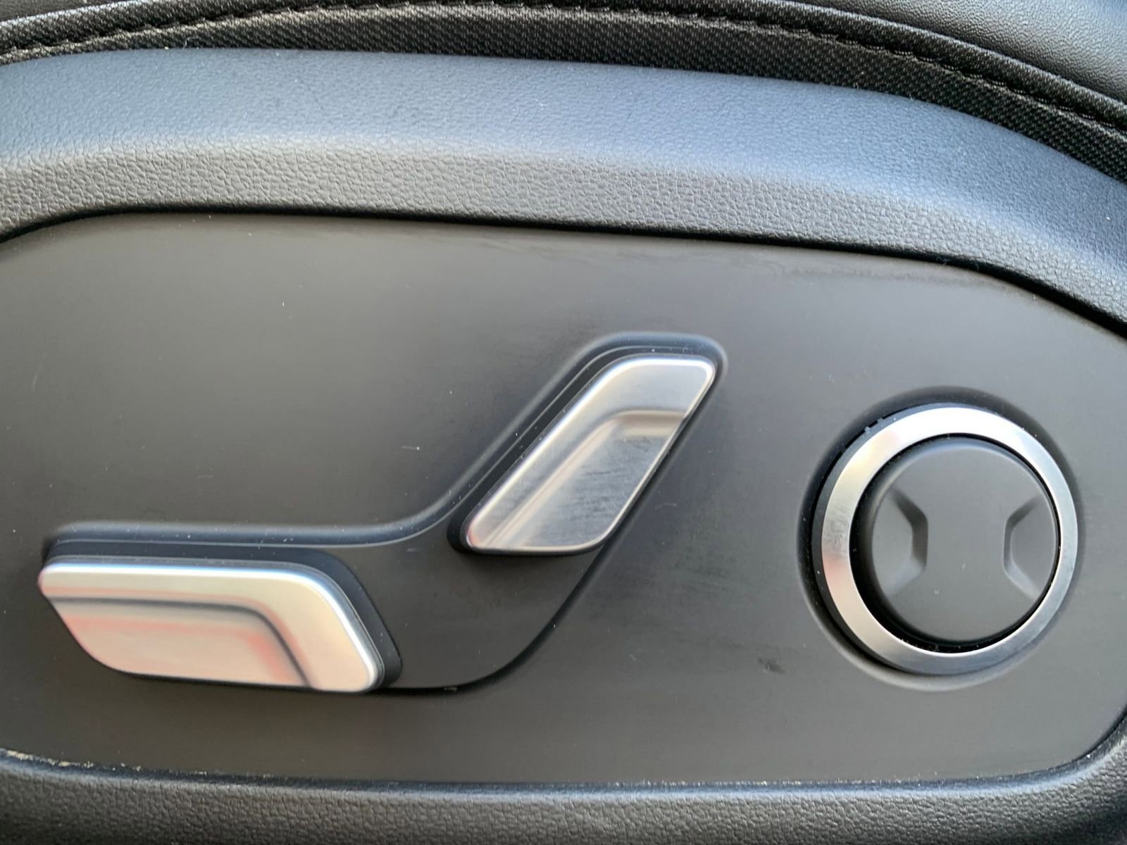 Thumbnail: 2025 Hyundai Santa Fe - 23