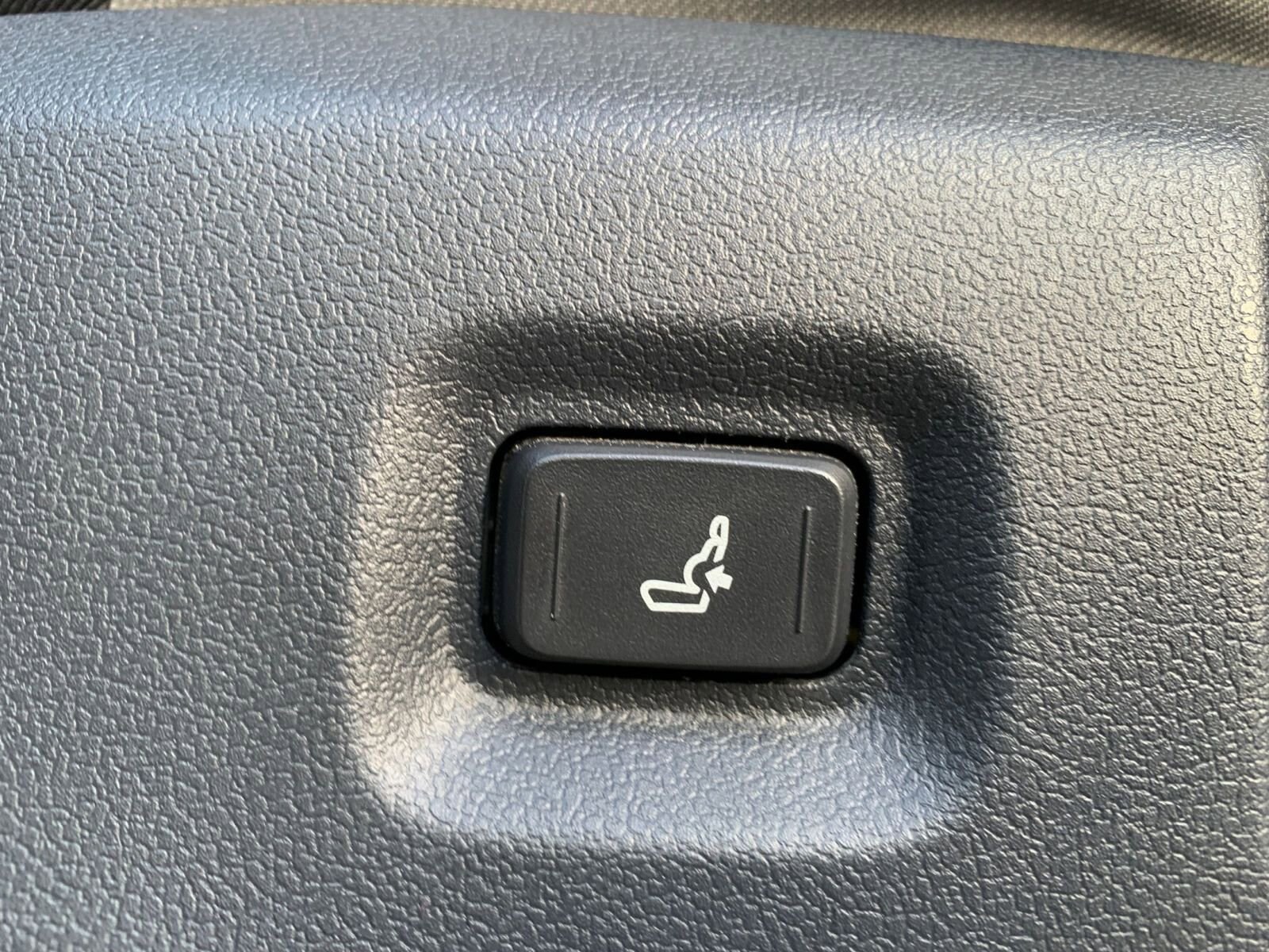 Thumbnail: 2025 Toyota Tacoma - 23