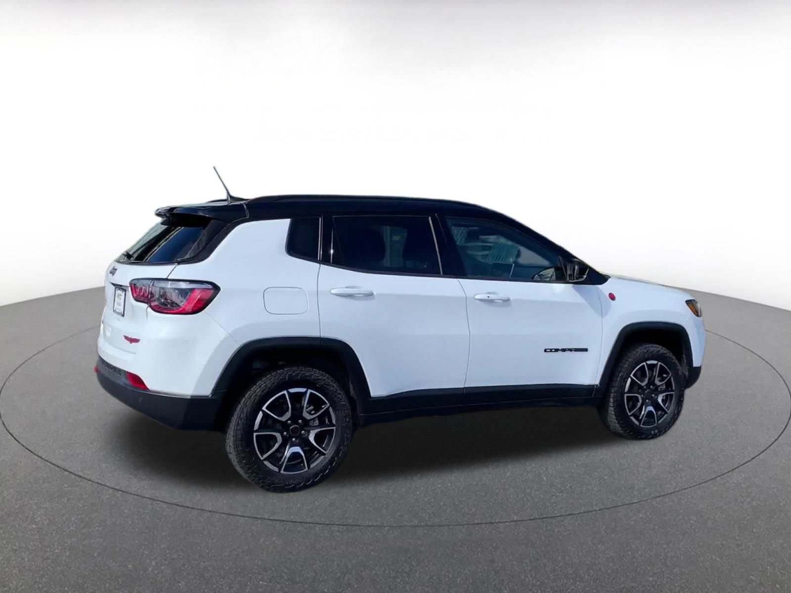 Thumbnail: 2025 Jeep Compass - 15