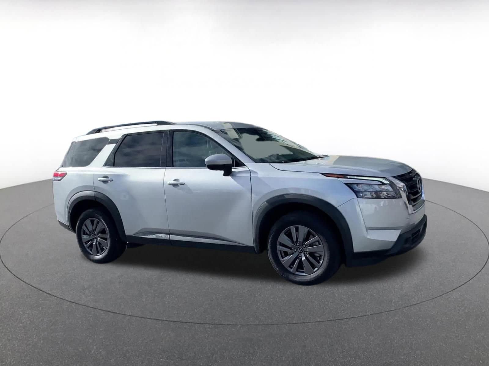 Thumbnail: 2025 Nissan Pathfinder - 2