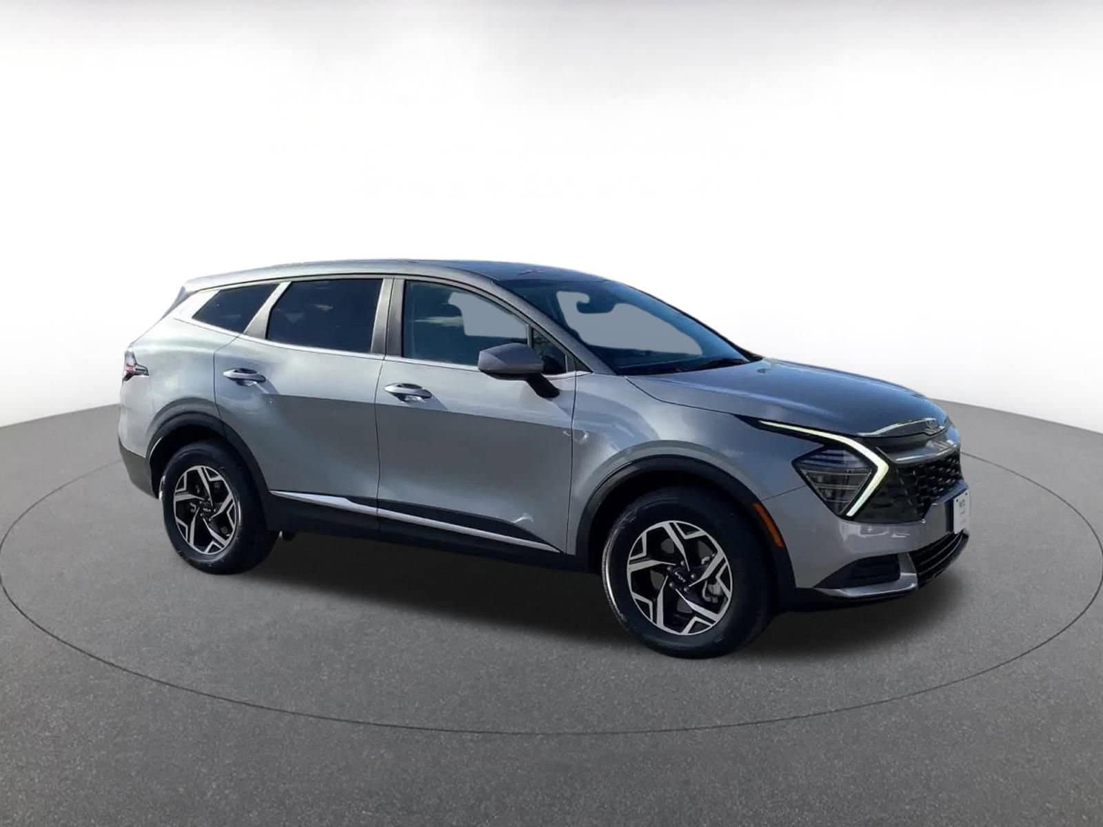 Thumbnail: 2024 Kia Sportage - 2