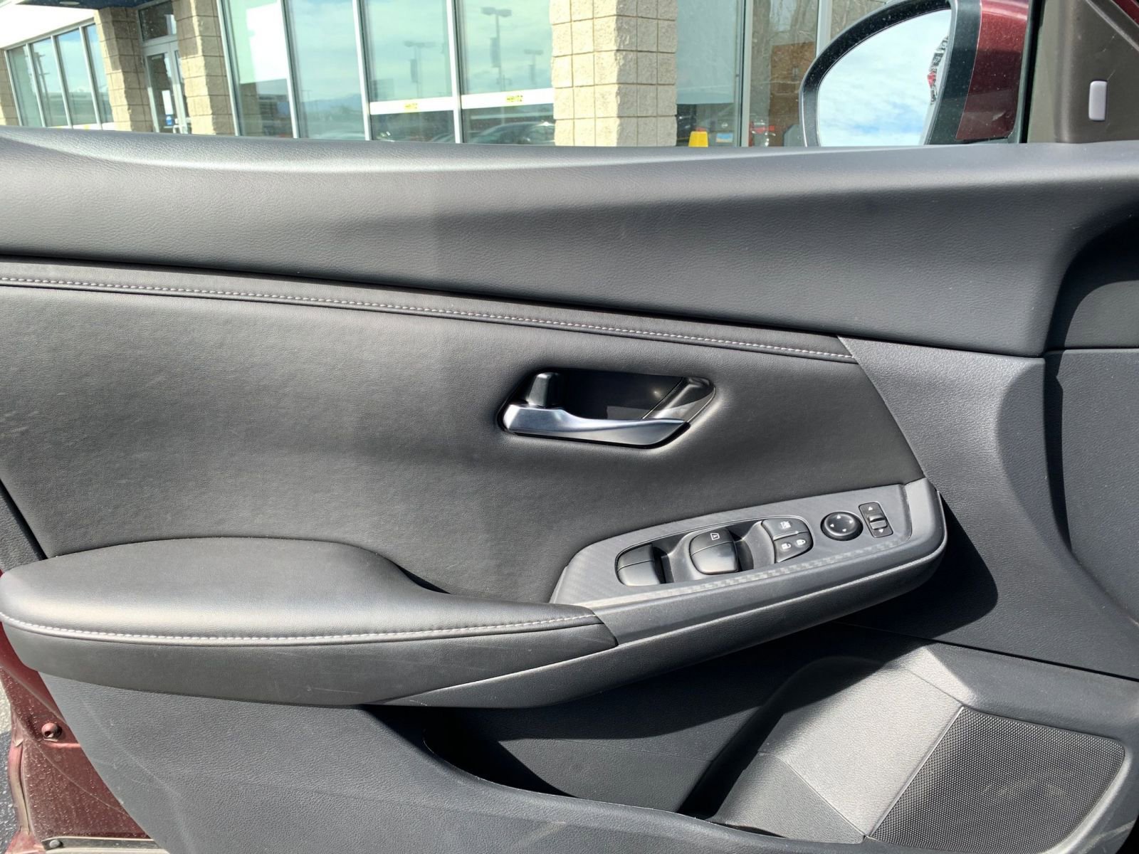 Thumbnail: 2025 Nissan Sentra - 18