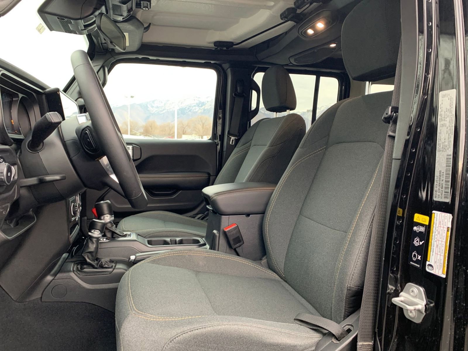 Thumbnail: 2025 Jeep Wrangler - 25