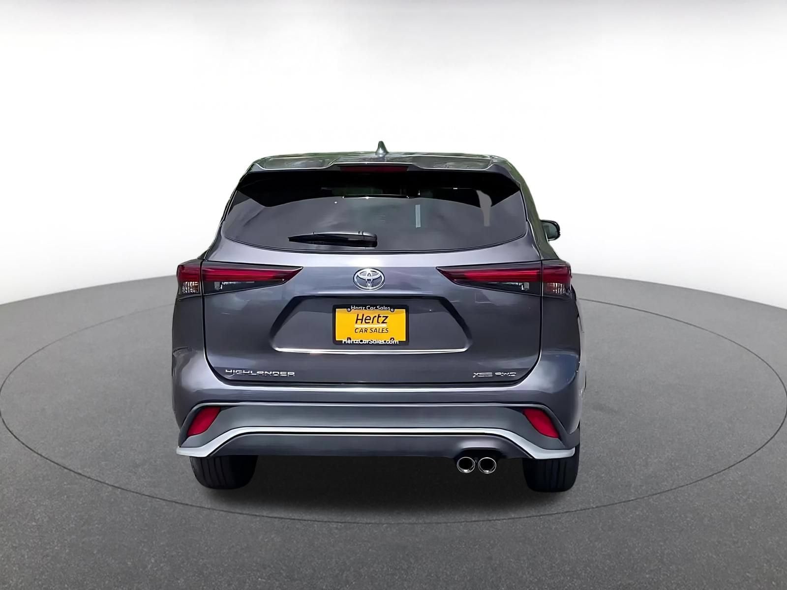 Thumbnail: 2025 Toyota Highlander - 10