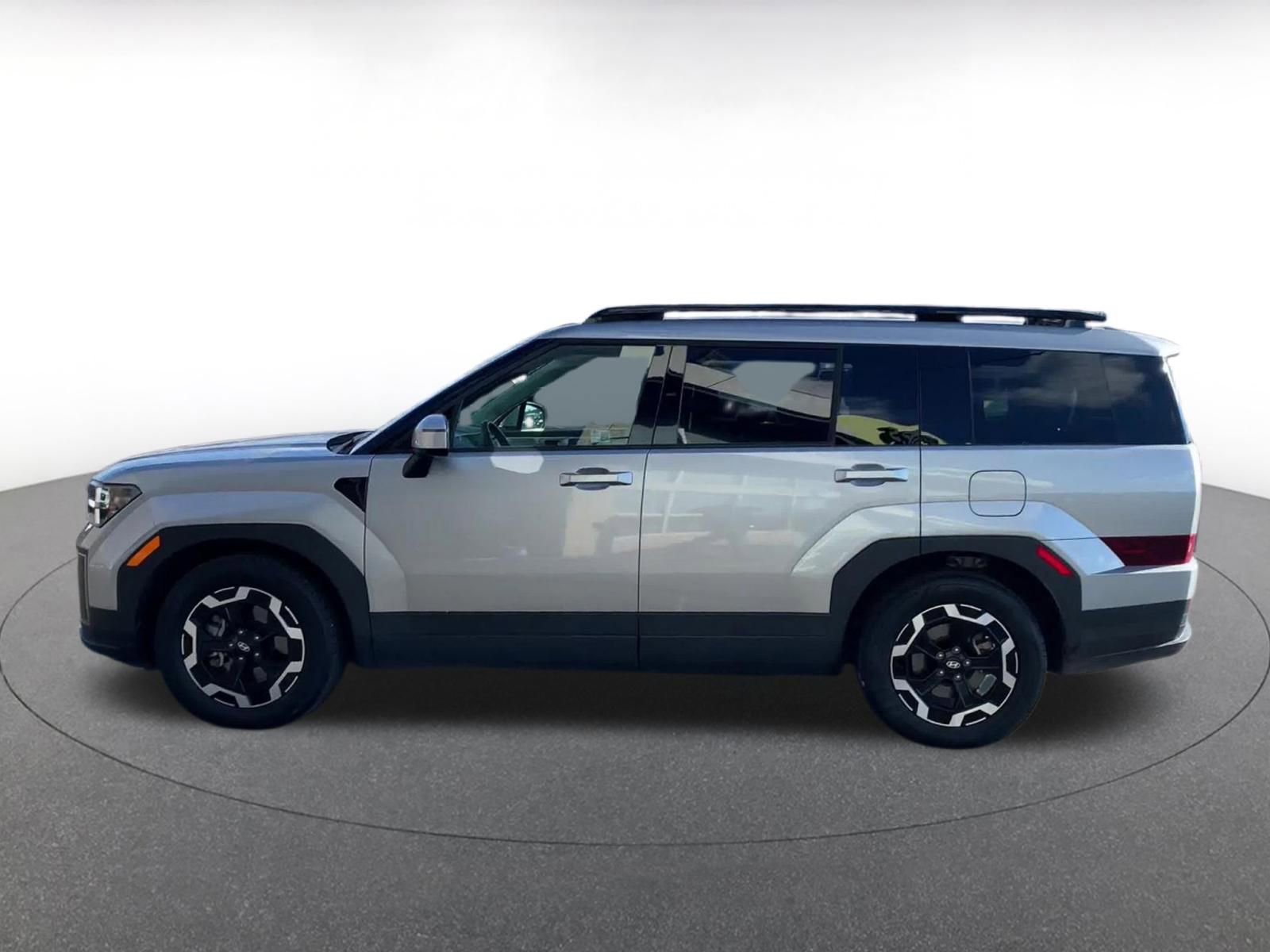 Thumbnail: 2025 Hyundai Santa Fe - 9