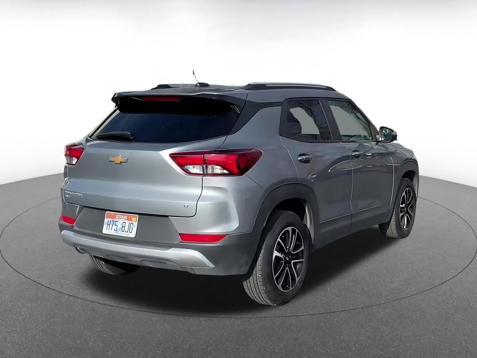 Thumbnail: 2025 Chevrolet TrailBlazer - 14