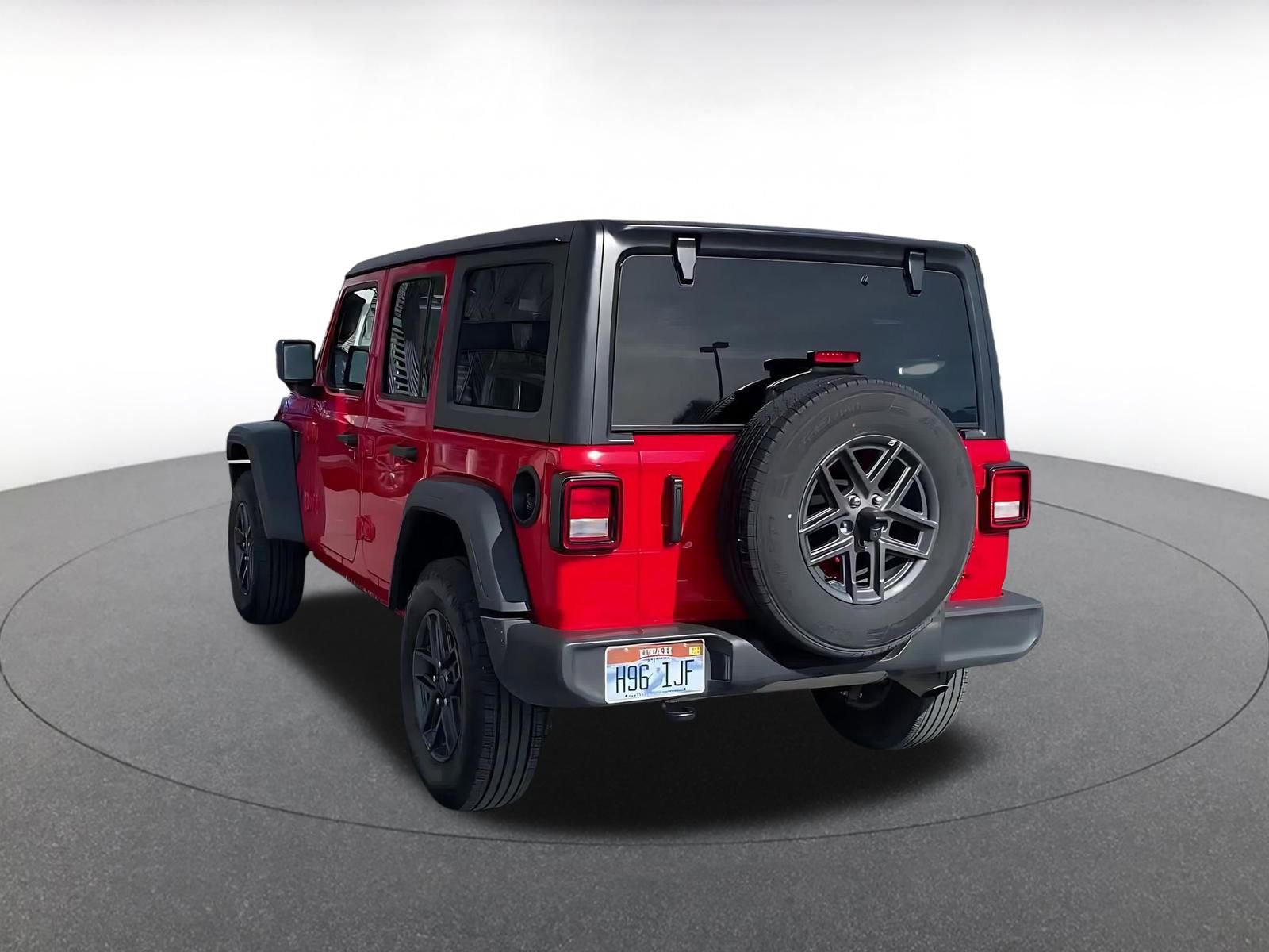 Thumbnail: 2025 Jeep Wrangler - 11