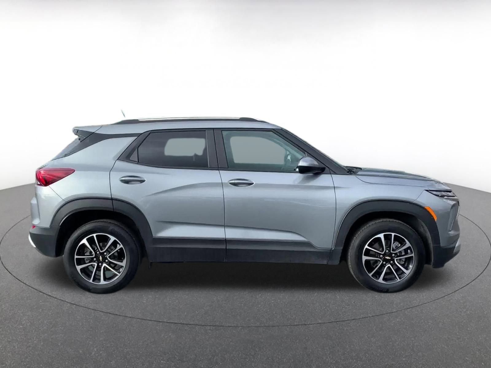 Thumbnail: 2025 Chevrolet TrailBlazer - 16