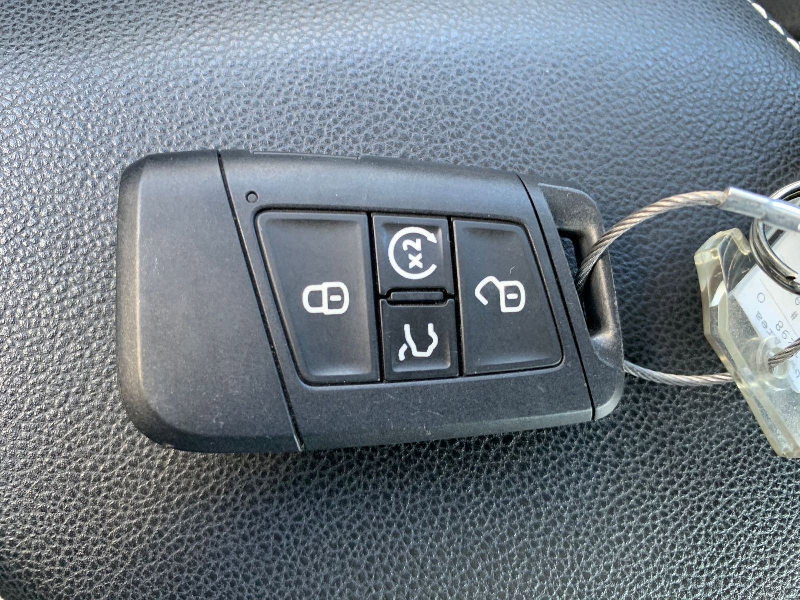 Thumbnail: 2025 Volkswagen Jetta - 22