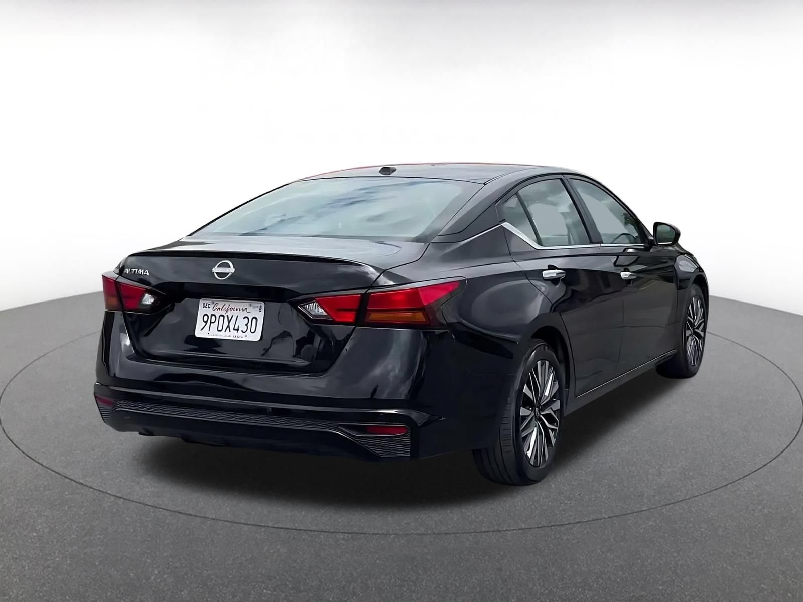 Thumbnail: 2025 Nissan Altima - 12
