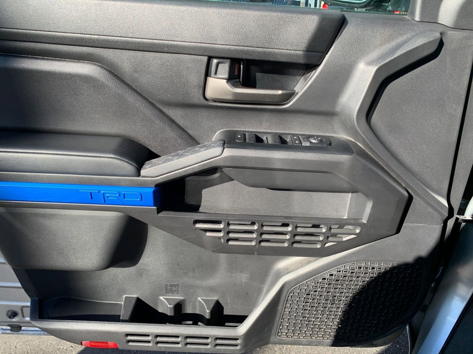 Thumbnail: 2025 Toyota Tacoma - 20