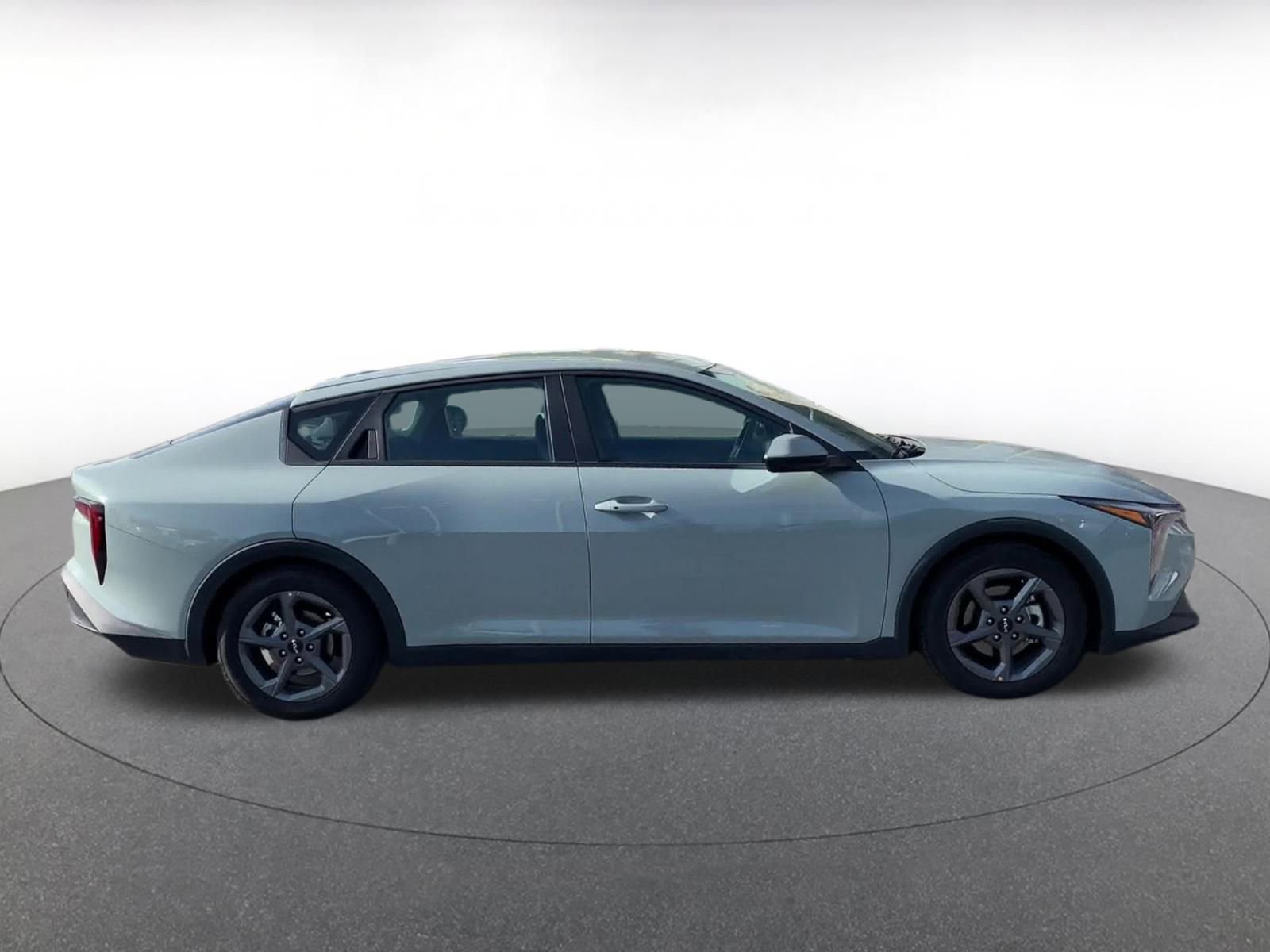 Thumbnail: 2025 Kia K4 - 16