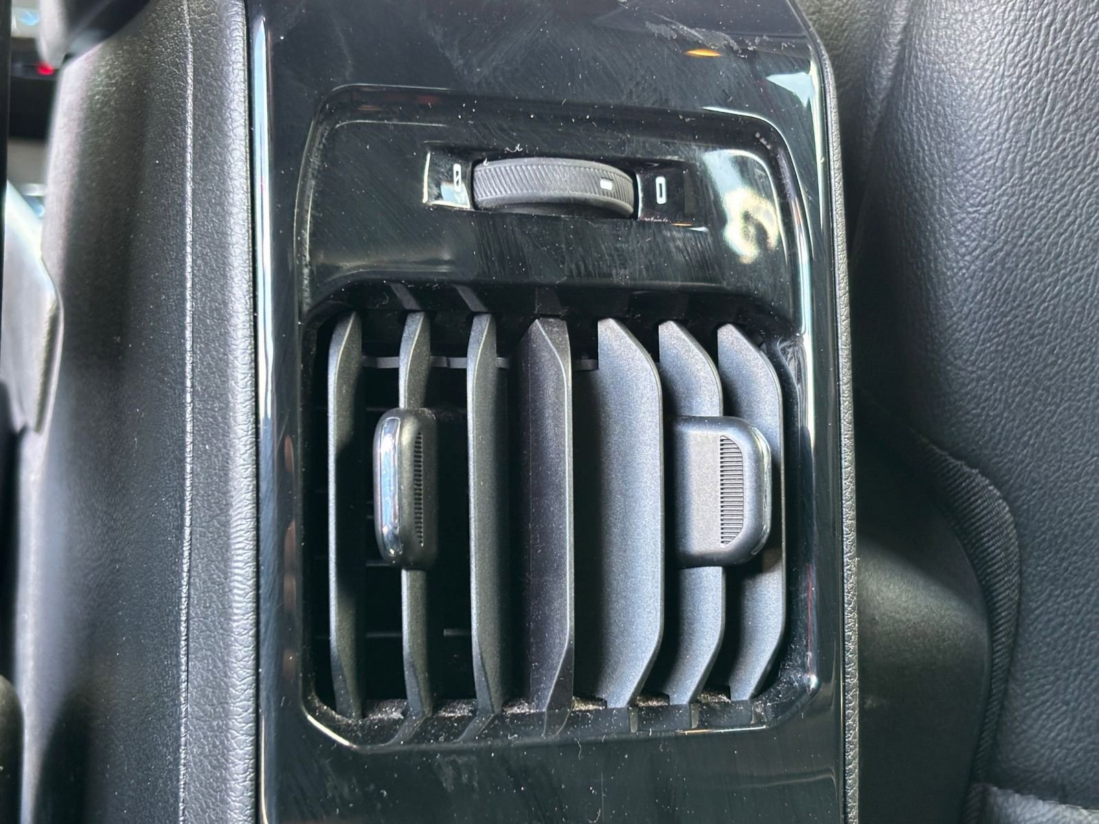 Thumbnail: 2025 Jeep Compass - 23