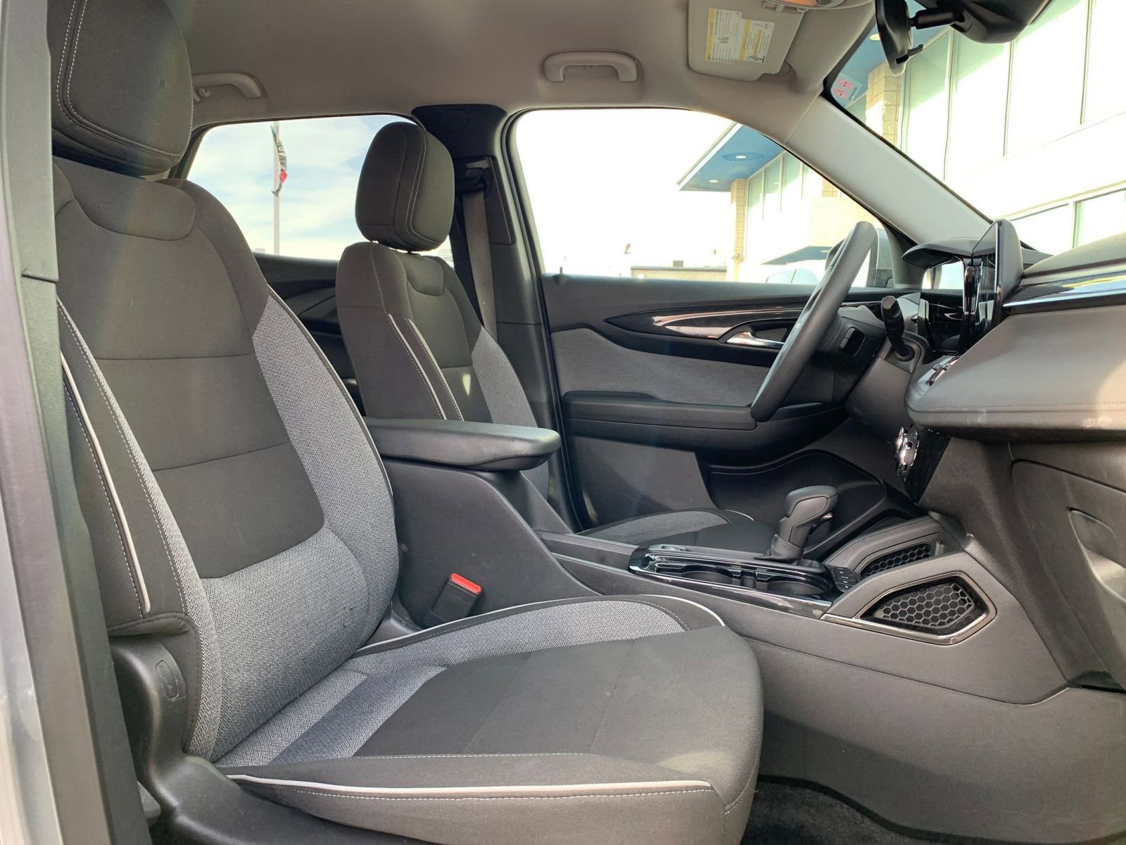 Thumbnail: 2025 Chevrolet TrailBlazer - 34