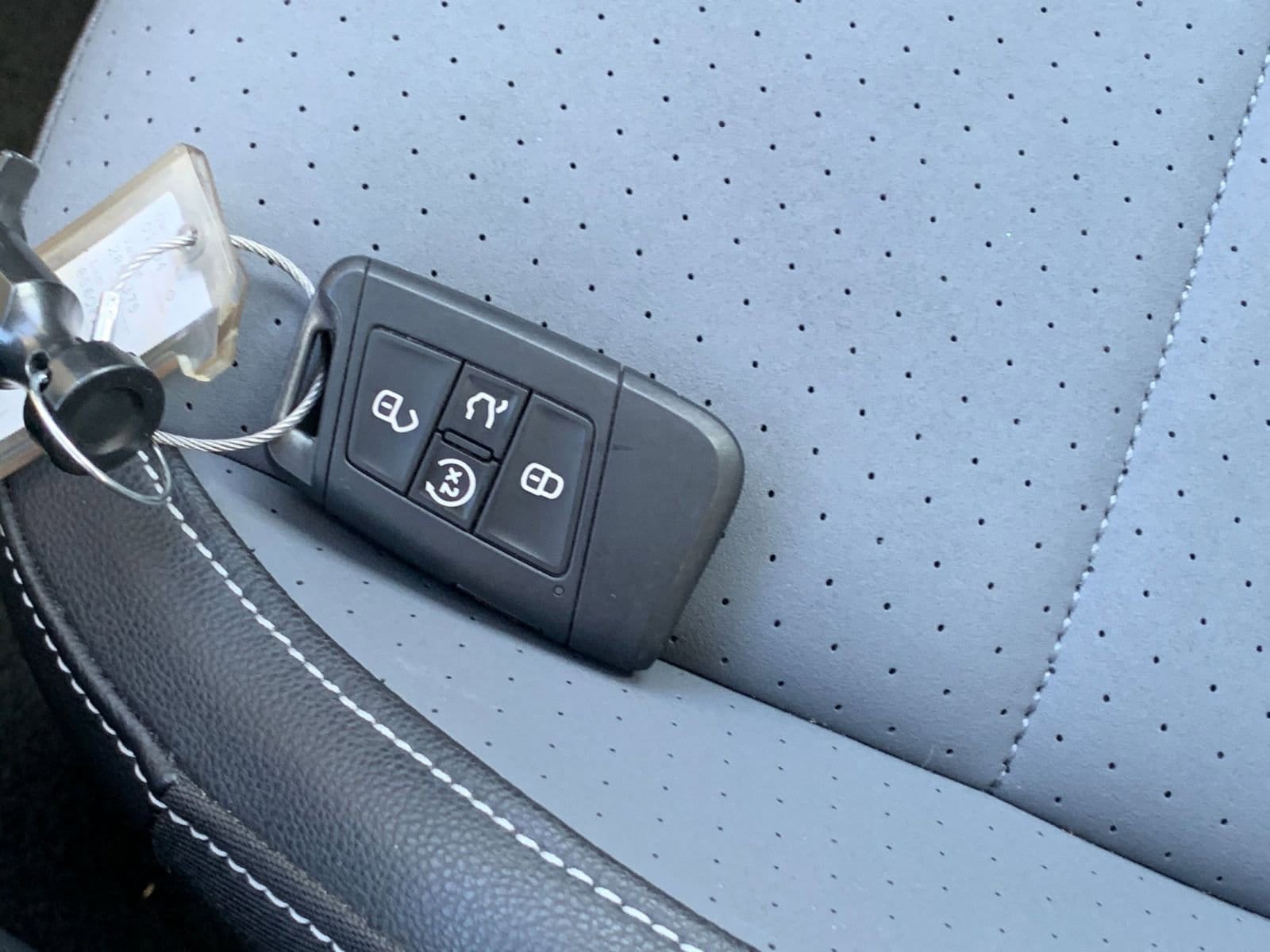 Thumbnail: 2025 Volkswagen Jetta - 22