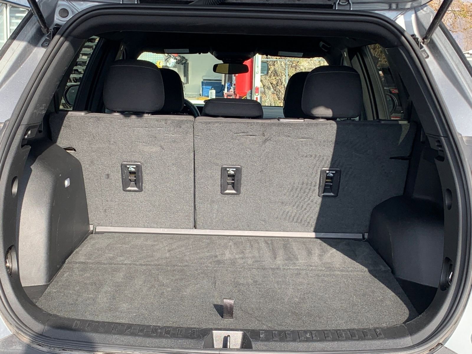 Thumbnail: 2025 Chevrolet Equinox - 30