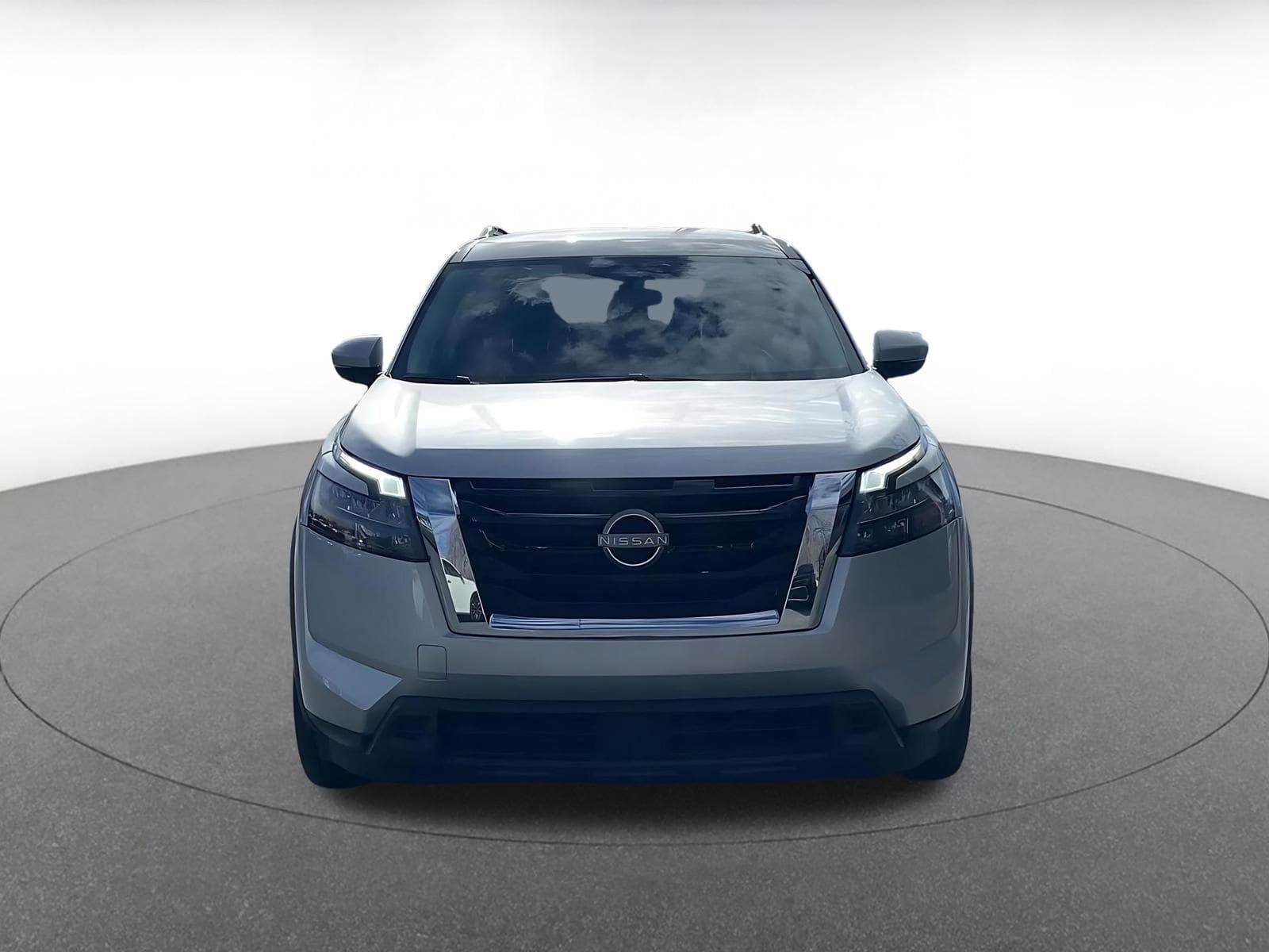 Thumbnail: 2025 Nissan Pathfinder - 4