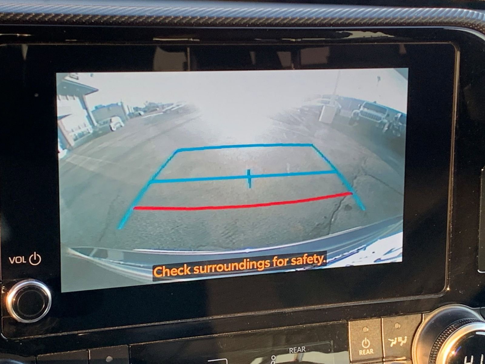 Thumbnail: 2025 Toyota Highlander - 18