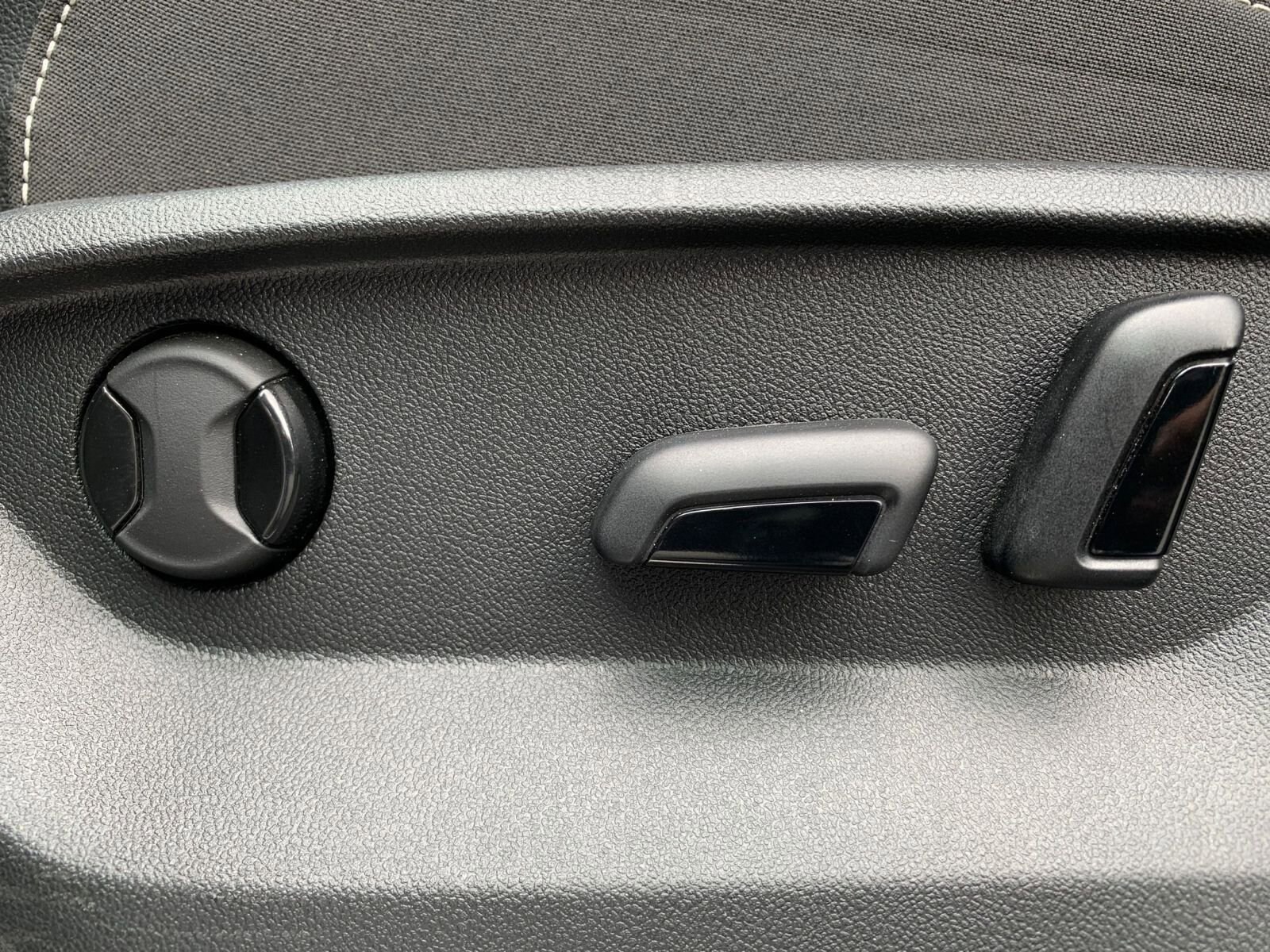 Thumbnail: 2024 Volkswagen Atlas - 23