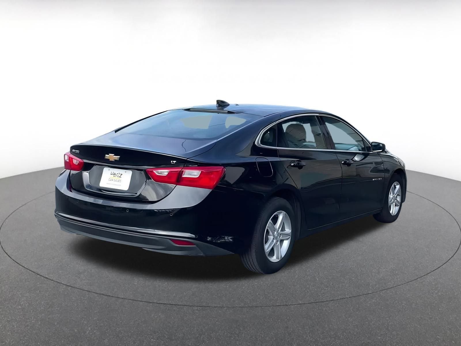 Thumbnail: 2024 Chevrolet Malibu - 14
