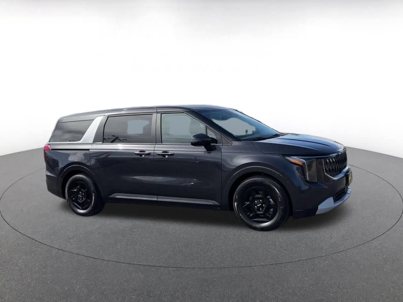 Thumbnail: 2026 Kia Carnival - 2