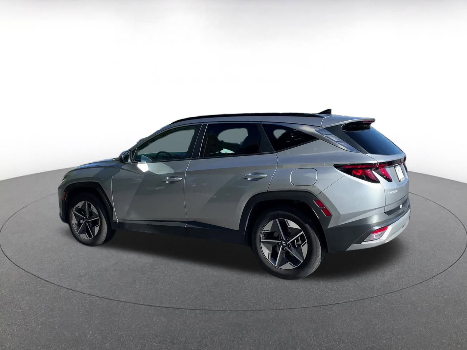 Thumbnail: 2025 Hyundai Tucson - 10