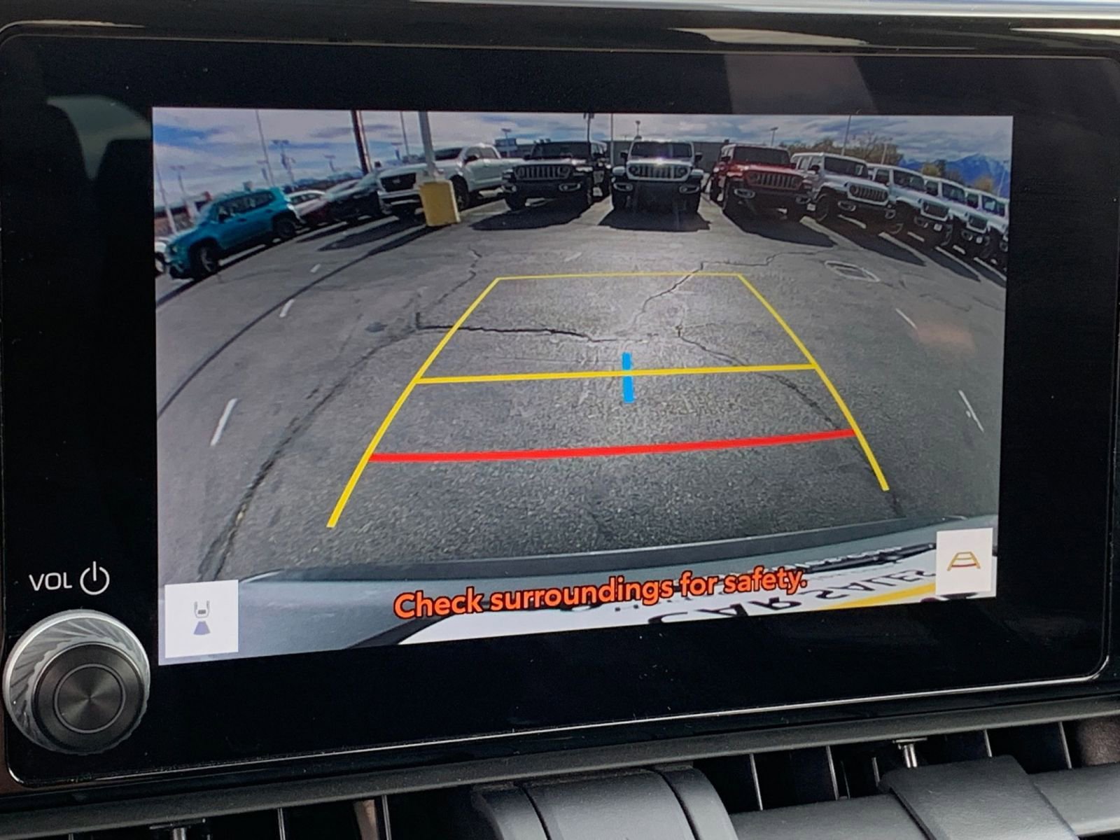 Thumbnail: 2025 Toyota RAV4 - 17