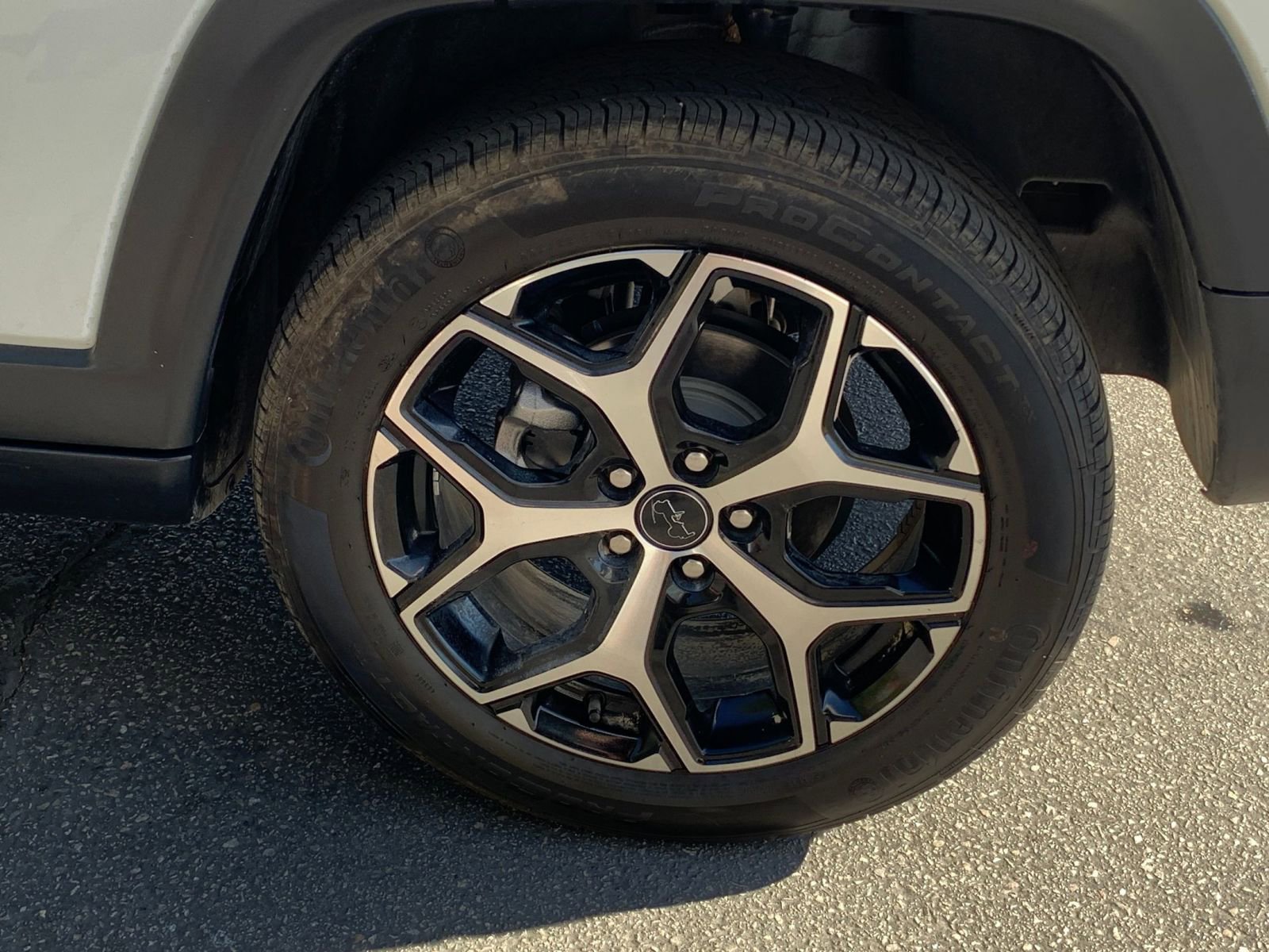 Thumbnail: 2025 Jeep Compass - 30