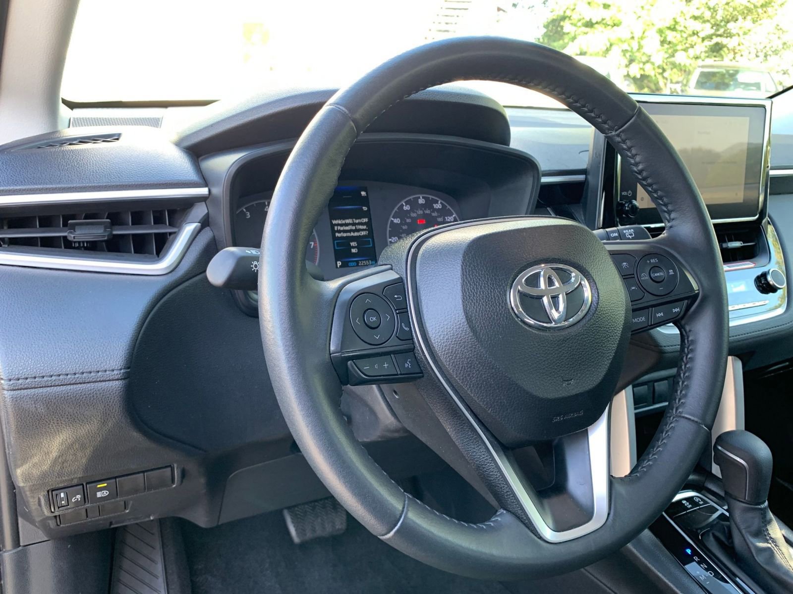 Thumbnail: 2025 Toyota Corolla Cross - 33