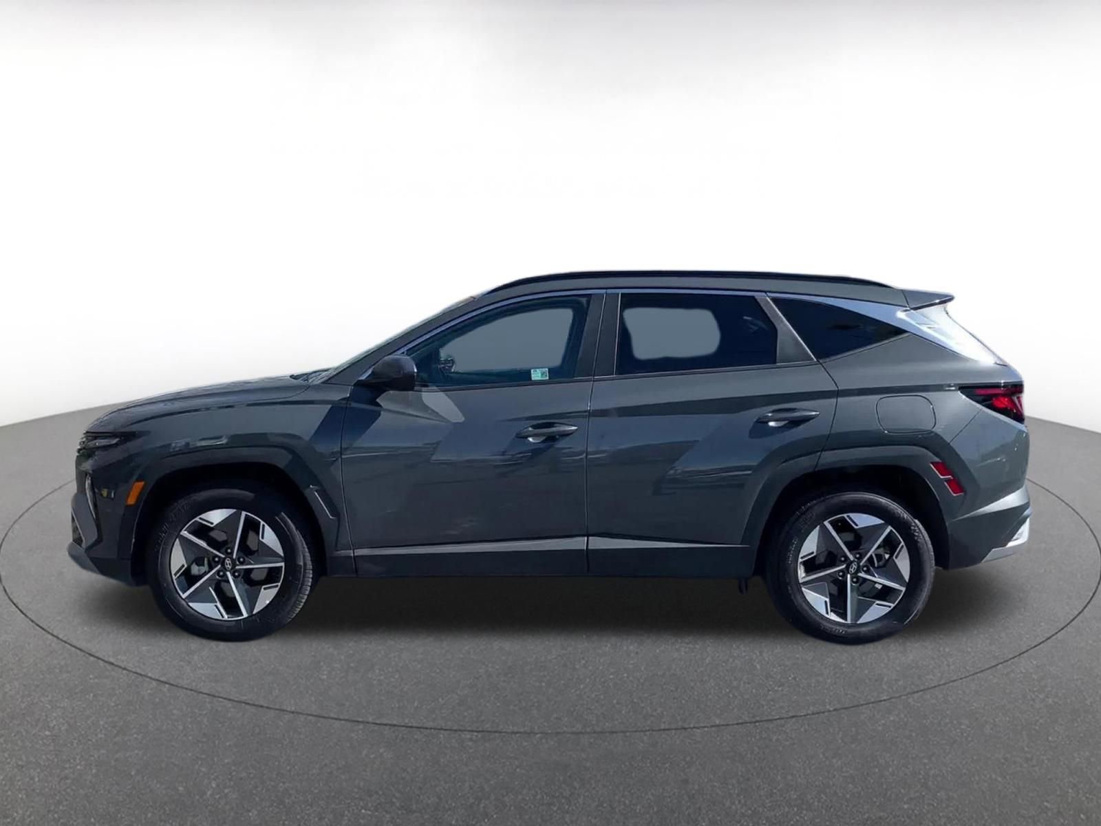 Thumbnail: 2025 Hyundai Tucson - 9