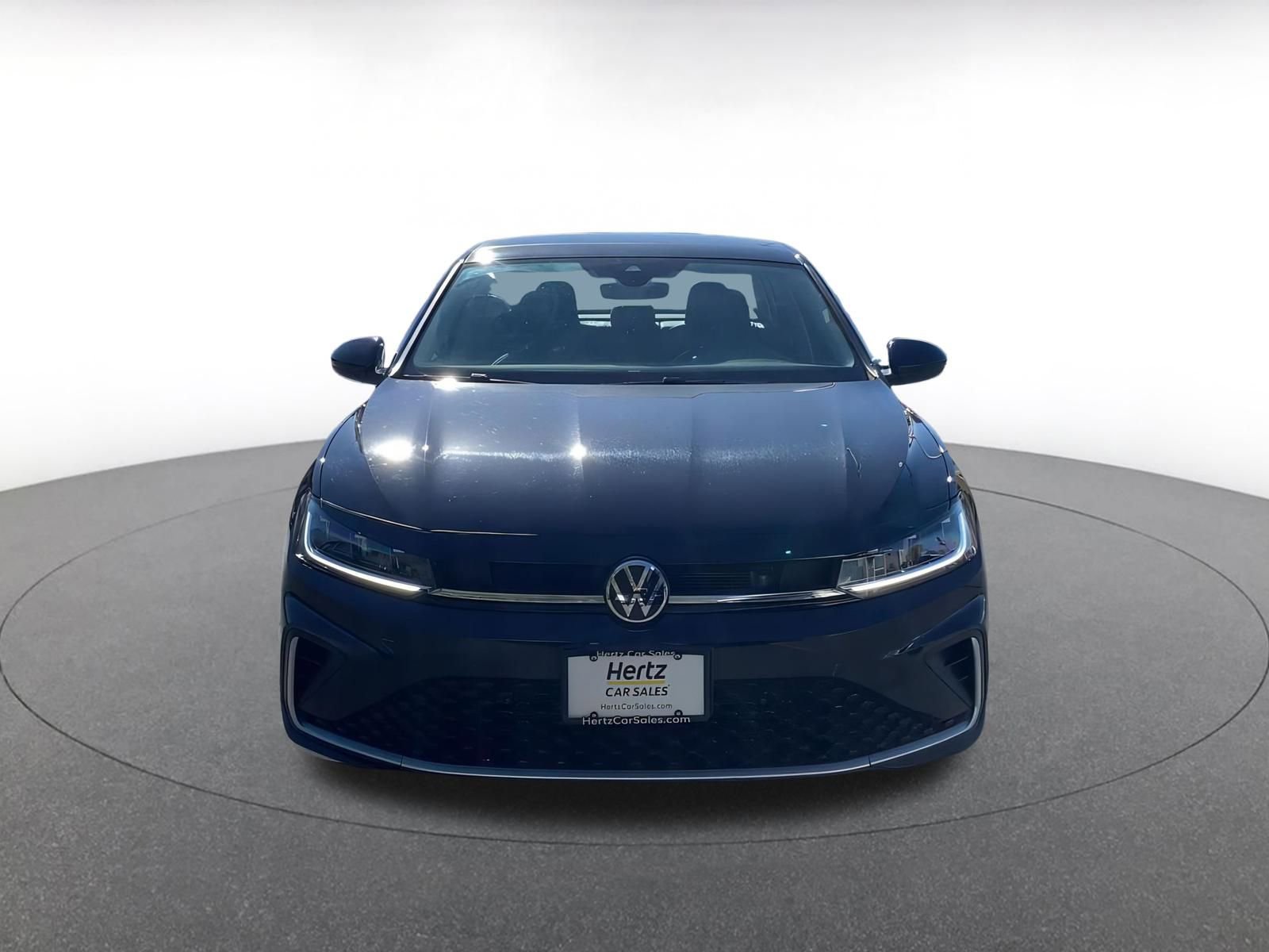 Thumbnail: 2025 Volkswagen Jetta - 4