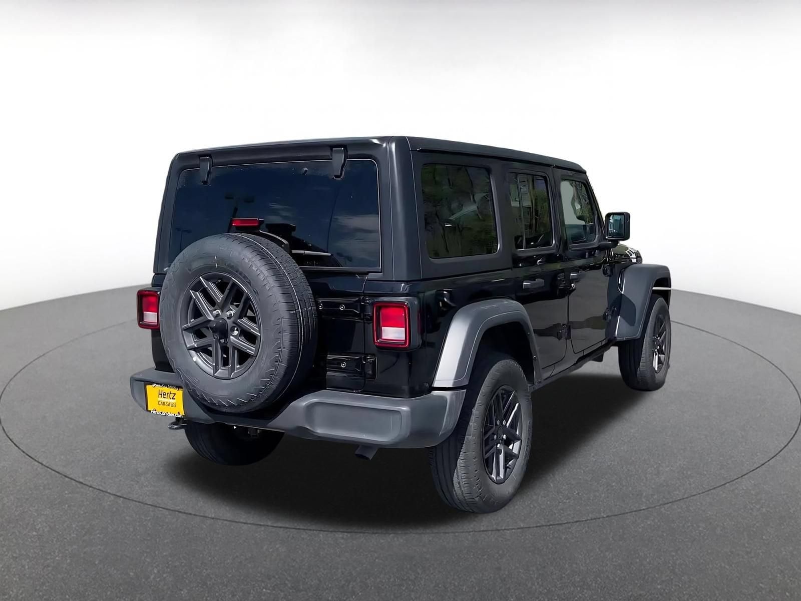 Thumbnail: 2025 Jeep Wrangler - 10