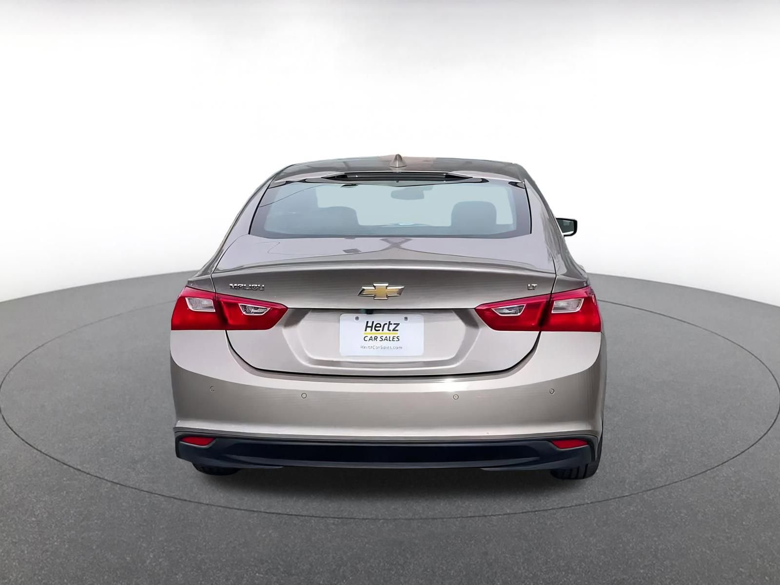 Thumbnail: 2023 Chevrolet Malibu - 12